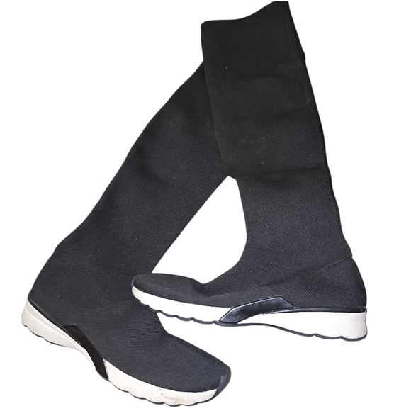 Zara Basic Black Knee-High Sneakers - Picture 2 of 6